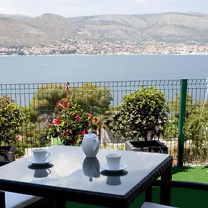  Apartament Maja
